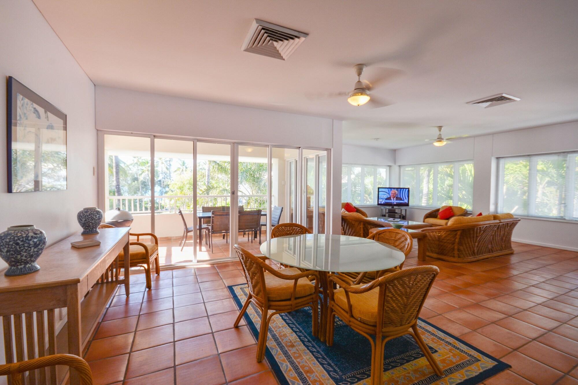 Balboa Apartments Port Douglas Eksteriør bilde
