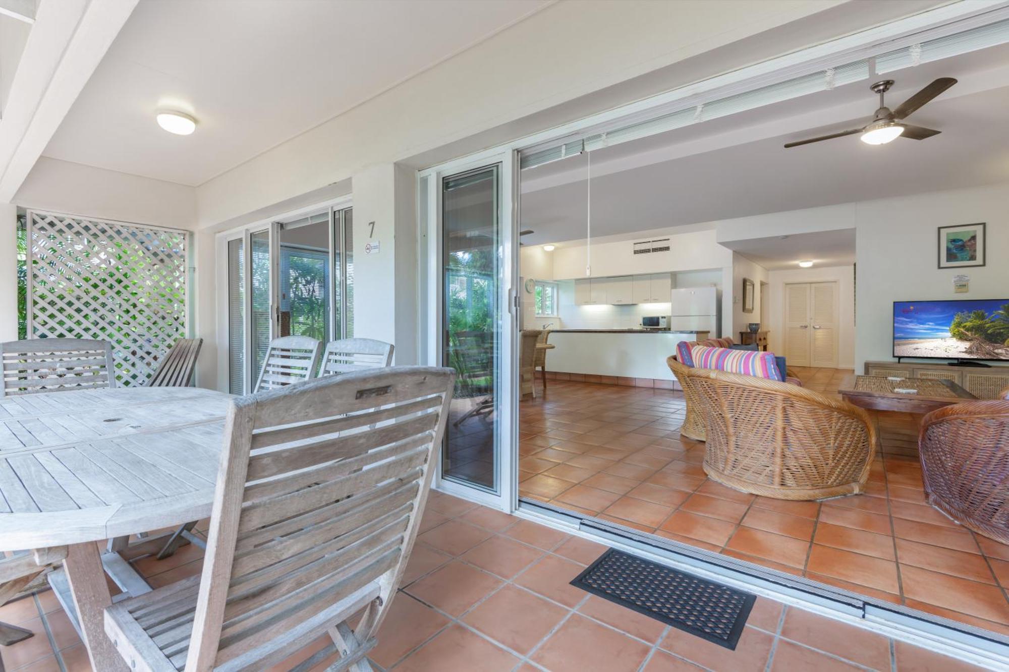 Balboa Apartments Port Douglas Eksteriør bilde