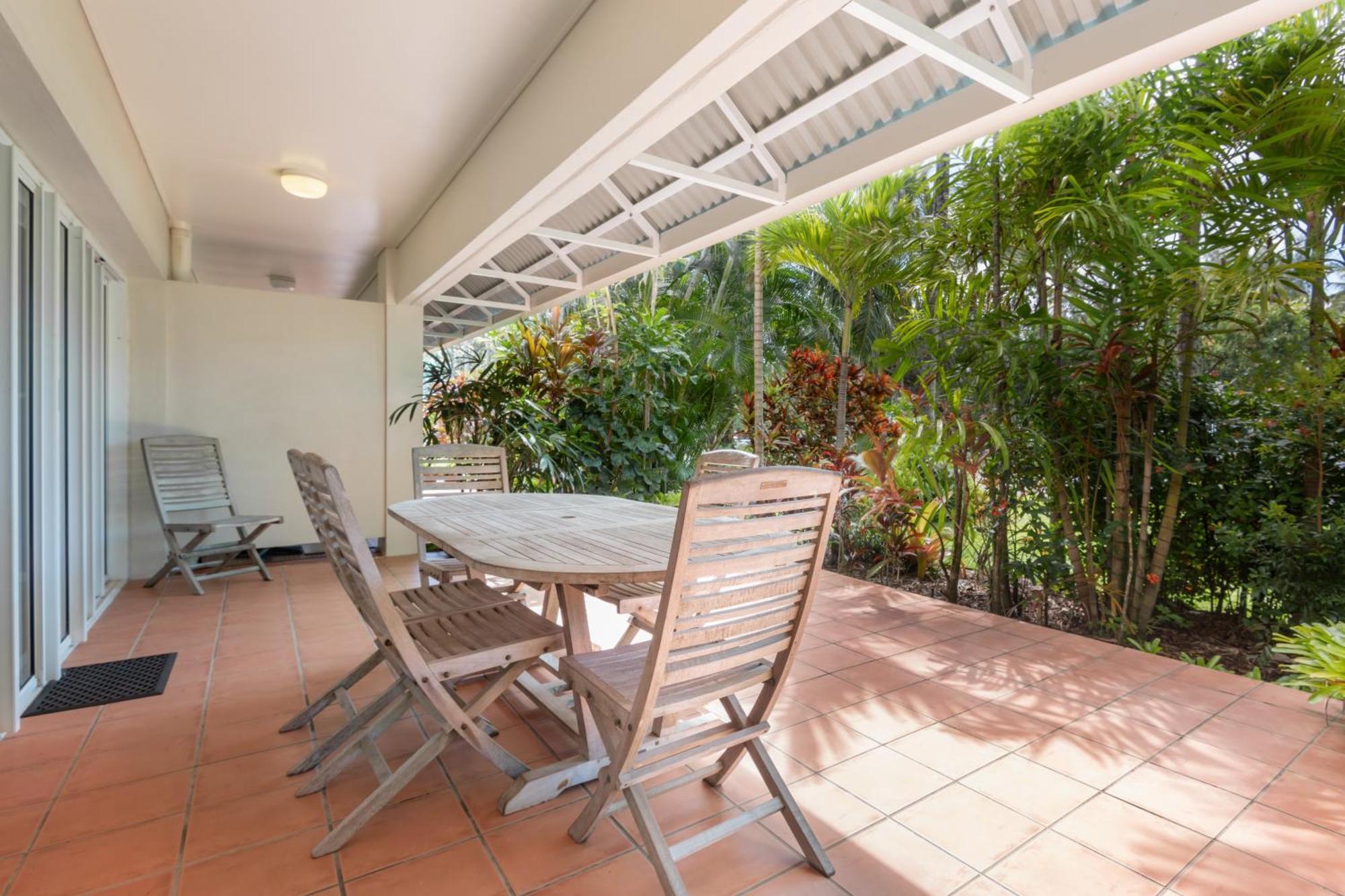 Balboa Apartments Port Douglas Eksteriør bilde